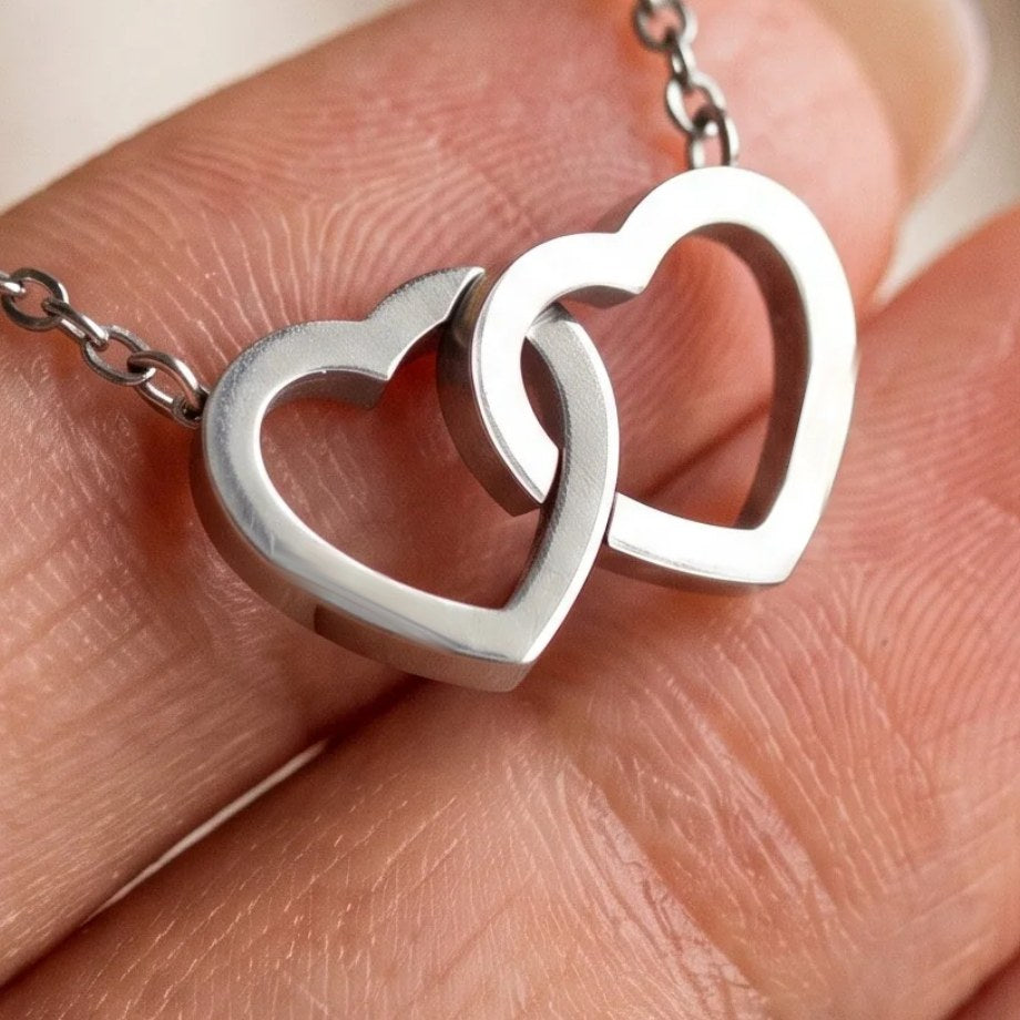 Interlocking hearts necklace in silver with your engraving